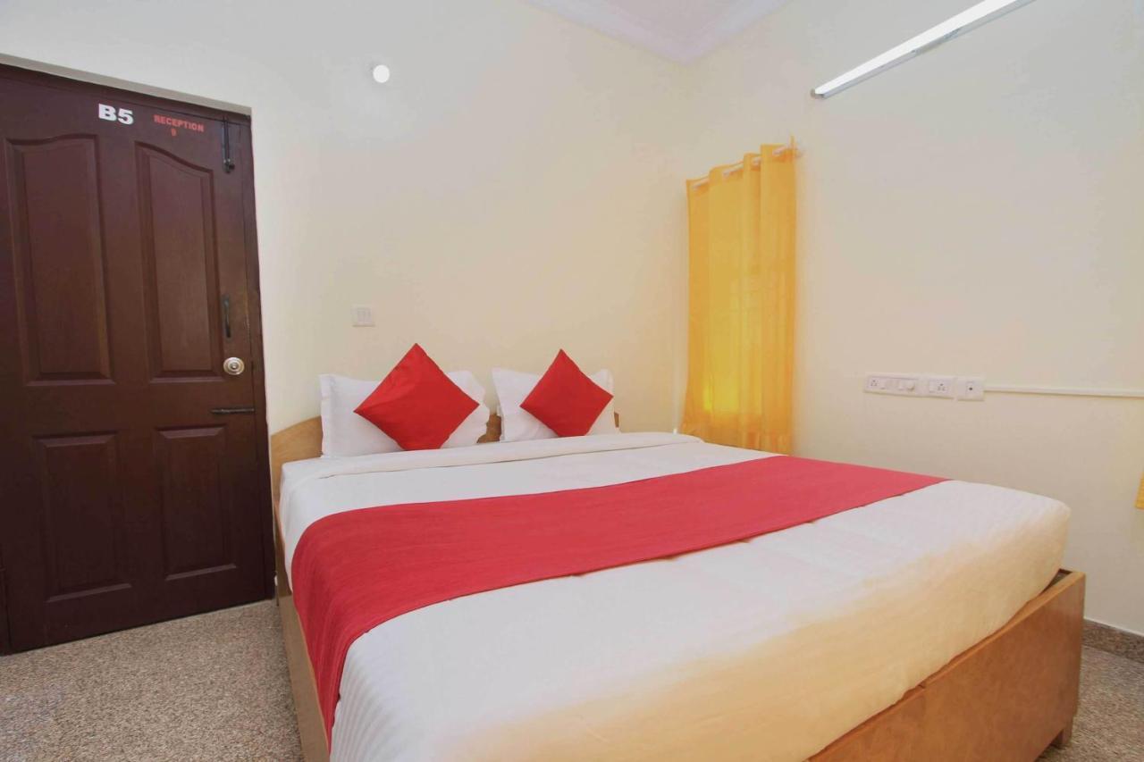 Flagship Hotel Shelton Suites Yelahanka Extérieur photo